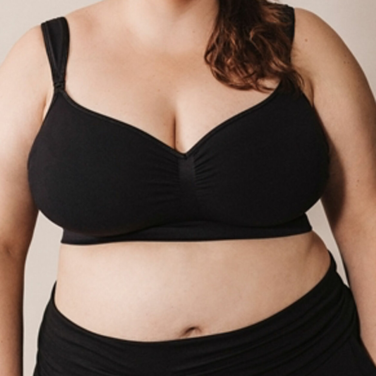 Amnings-bh för dig som är i behov av en större kupa och extra stöd, från Boob design.