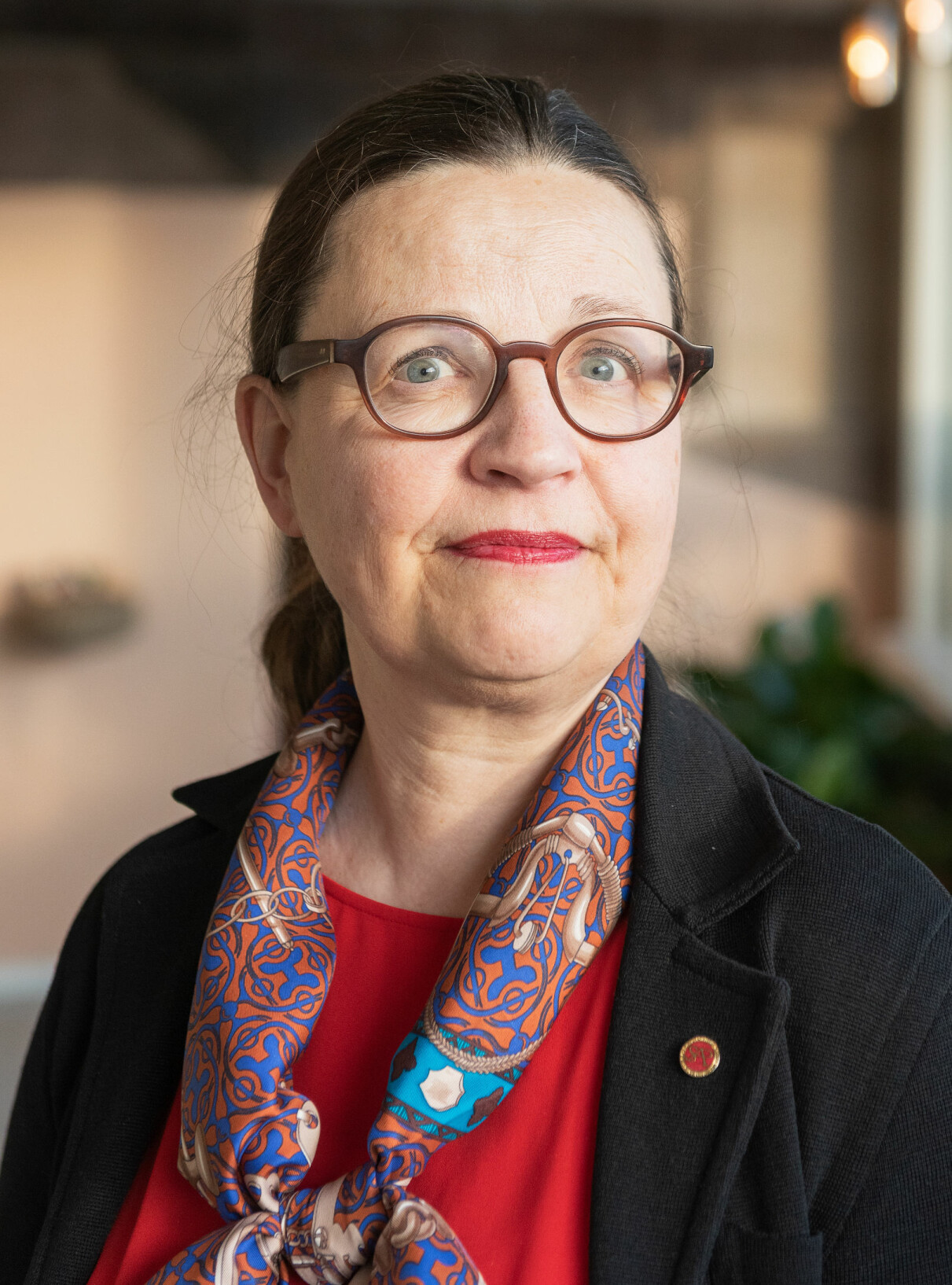 ”En alltför detaljerad reglering av vilka som ska gå först i kön kommer att göra logistiken svår”, säger utbildningsminister Anna Ekström. ANNA EKSTRÖM