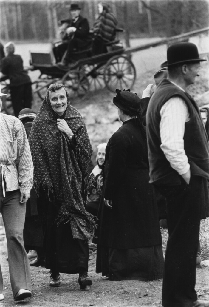 Foto: Lars Nyberg/TT Astrid Lindgren i rollen som bondmora under inspelningen av Emil i Lönneberga