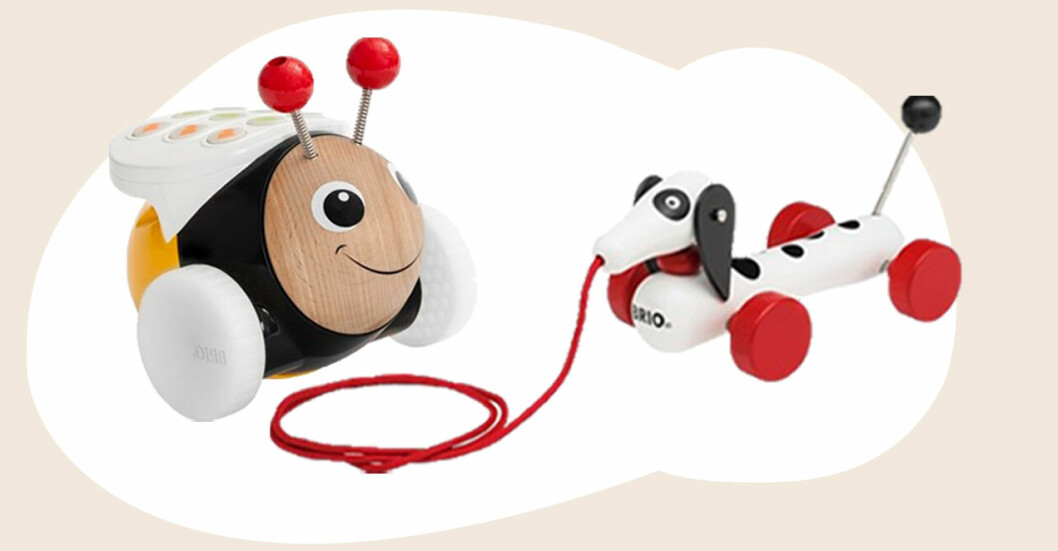 Julklappskit 1 innehåller den klassiska BRIO-taxen och den programmerbara humlan Go Humla. Julklappskit 1