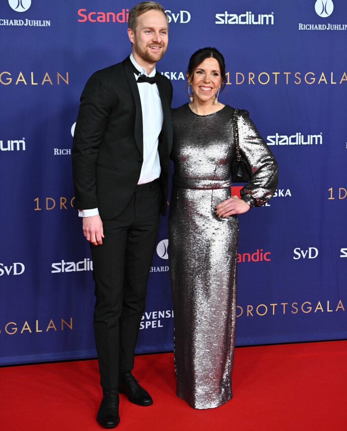 I sommar blir Charlotte och Fredrik föräldrar. Charlotte Kalla sambo