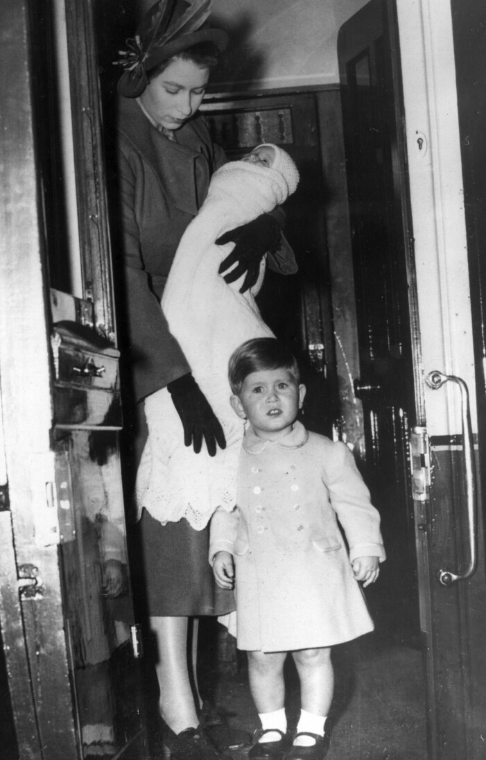 År 1950. Drotting Elizabeth och barnen Anne och Charles