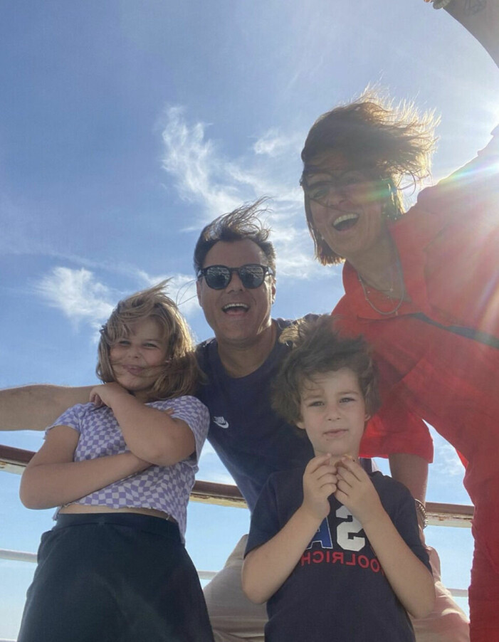 Hela familjen Campioni, på sitt livs äventyr. Familjen Campioni