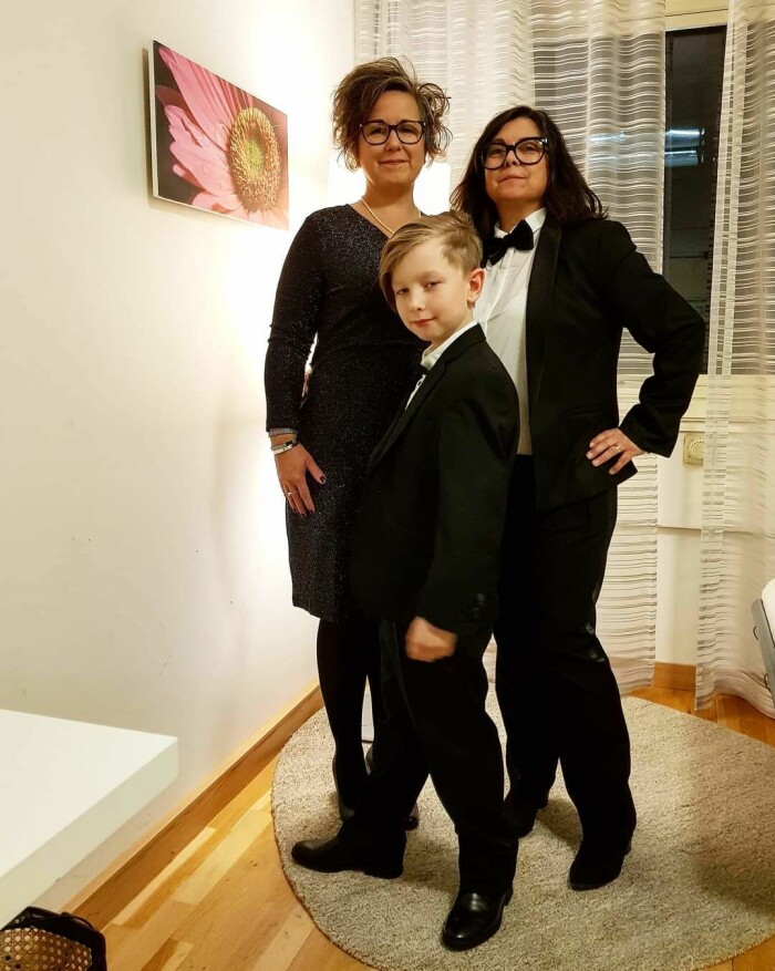 Familjen tycker det är viktigt att lyfta att det är precis som vilken vanlig familj som helst. Maria Escobar, Edith Escobar och Ludvig Escobar