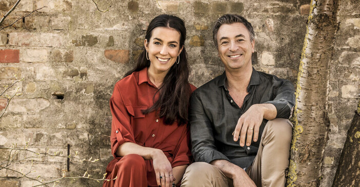 Sofia och Tareq ledde tv-programmet <span class=" italic" data-lab-italic_desktop="italic">Lyckomaten</span> tillsammans 2019.