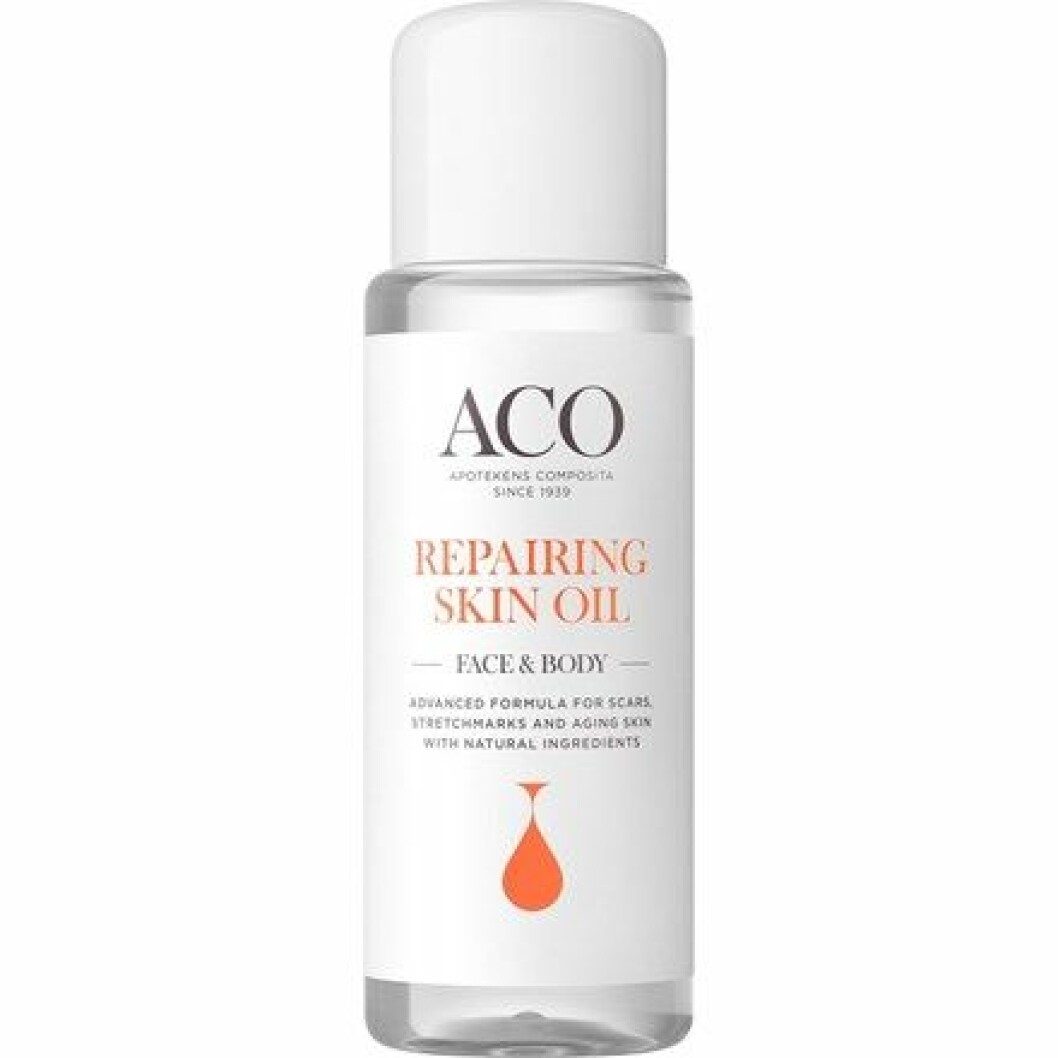 ACO Repairing Skin Oil, innehåller många vitaminer som är nyttiga för huden.