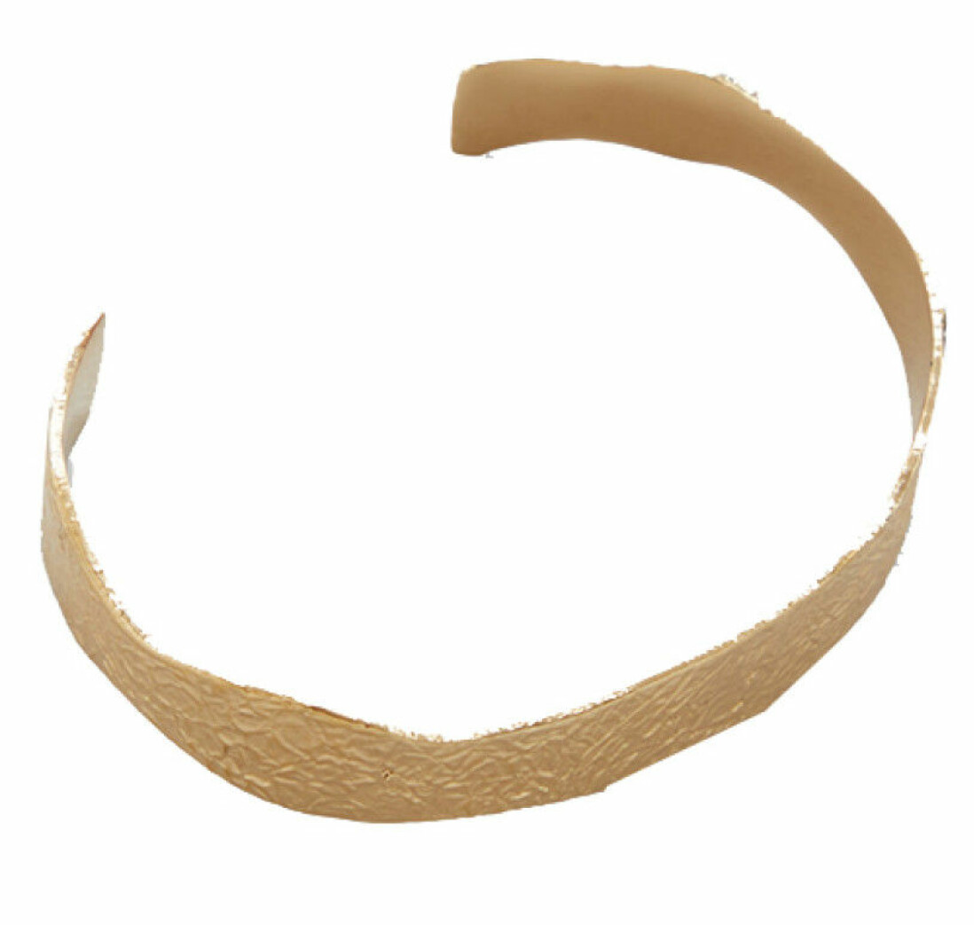 Guldigt armband COS