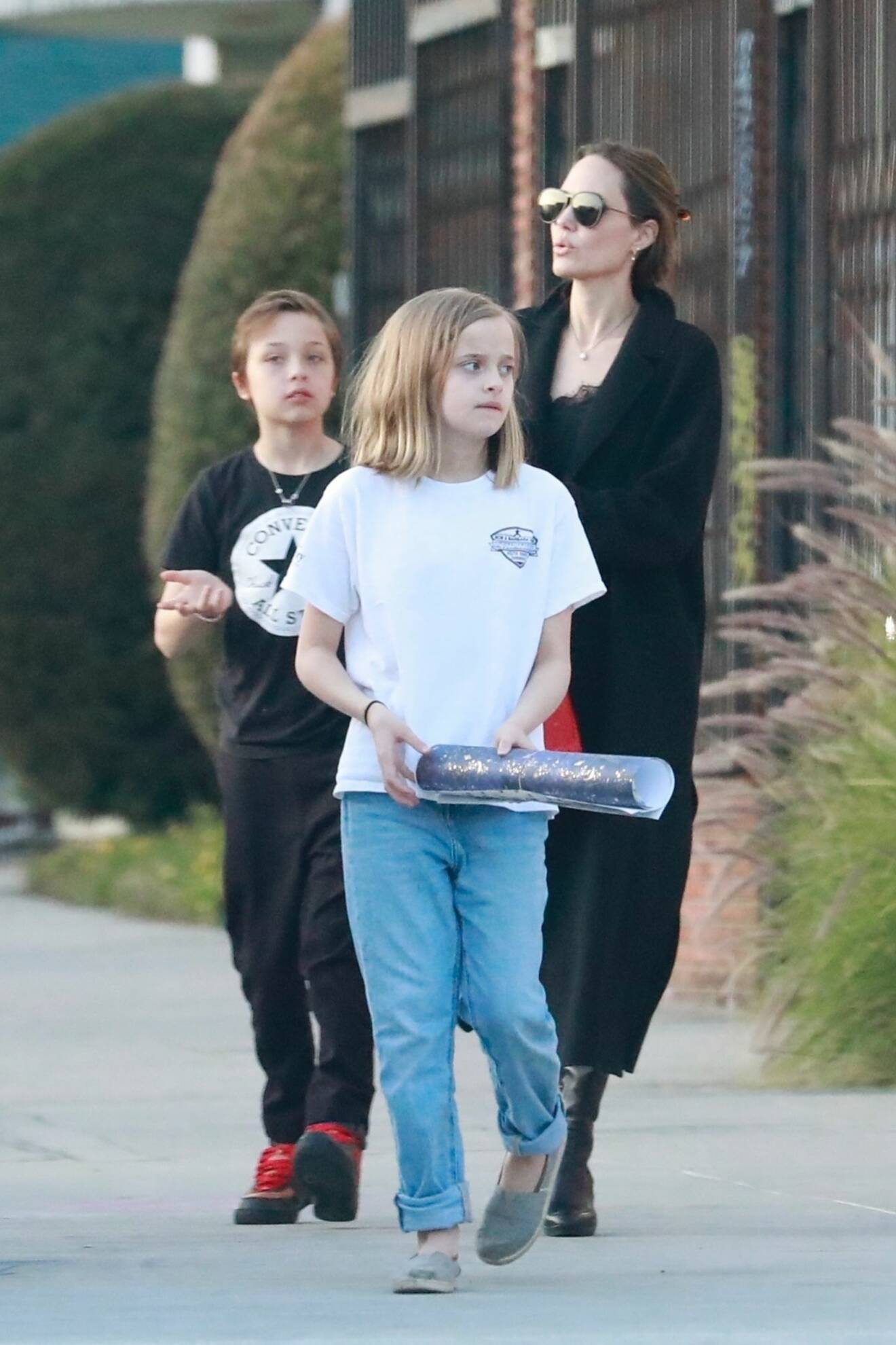 Angelina Jolie och Brad Pitts tvillingbarn
