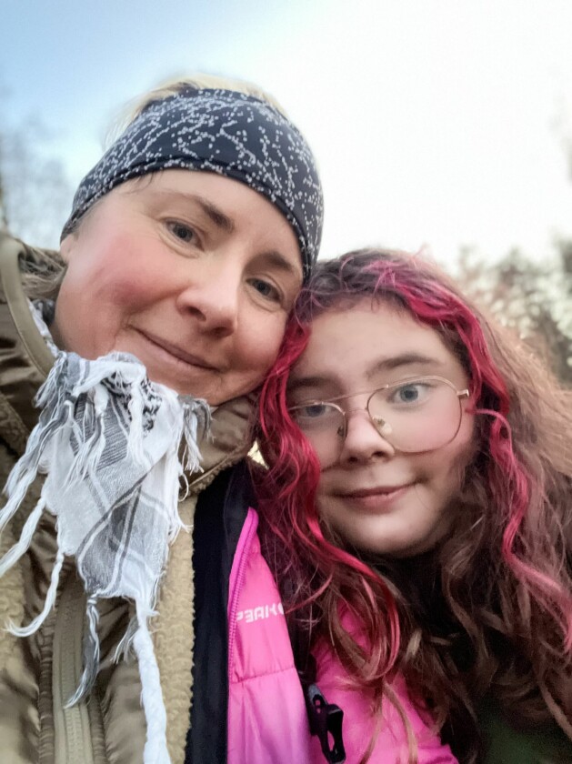Anna Svensson med sin yngsta dotter. Anna Svensson tillsammans med dotter