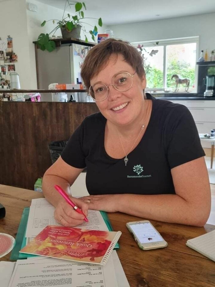 Förlossningsvården ska anpassa sig efter kvinnan, inte tvärtom, tycker barnmorska Jeanette Ståhl. Jeanette Ståhl, barnmorska