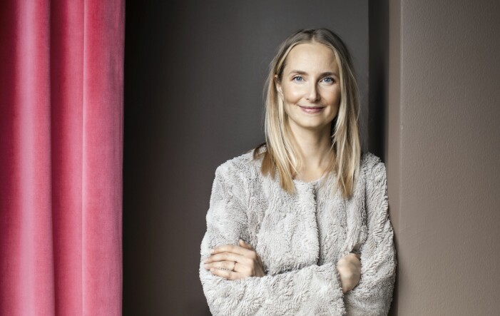 Katarina Blom är legitimerad psykolog, författare och föreläsare. Boken <span class=" italic" data-lab-italic_desktop="italic">Tillsammanseffekten - hur relationer gör dig starkare, lyckligare och friskare</span> kommer som pocket och ljudbok i december 2022. Katarina Blom
