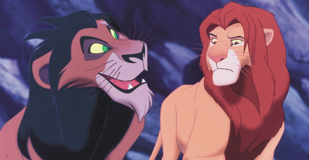 Scar och Mufasa i <span class=" italic" data-lab-italic_desktop="italic">Lejonkungen.</span> Lejonkungen