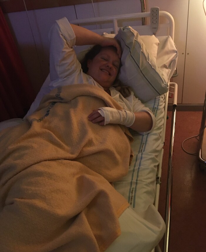 Den jobbiga upplevelsen under förlossningen satte sina spår och idag lider Linda av PTSD. Linda på förlossningen