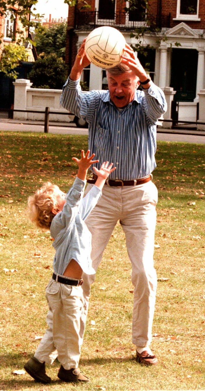 Sven-Bertil Taube och FelixiI London, 1997. Sven-Bertil Taube och Felix I London, 1997.
