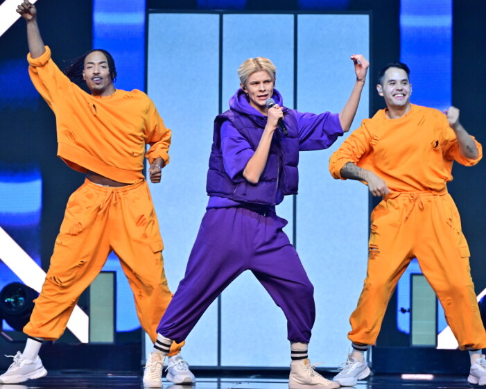 Theoz slutade sju när han tävlade i <em>Melodifestivalen</em> förra året. Theoz slutade sju när han tävlade i Melodifestivalen förra året.