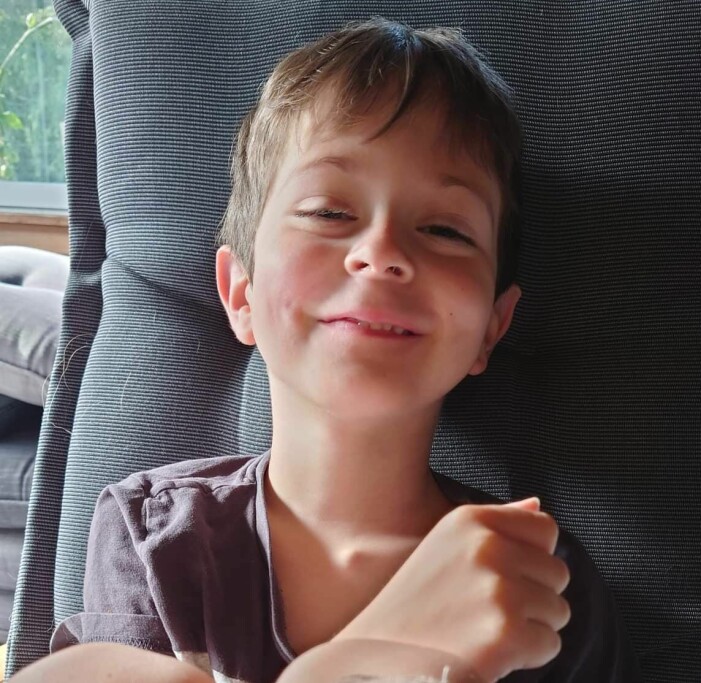 När Simons kompisar bytte grupp avdelningen blev förskolan jobbig en period. Simon Fern Grip