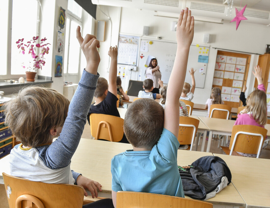Totalt har skolan fått en och en kvarts miljard kronor för att smittsäkra miljön. skola