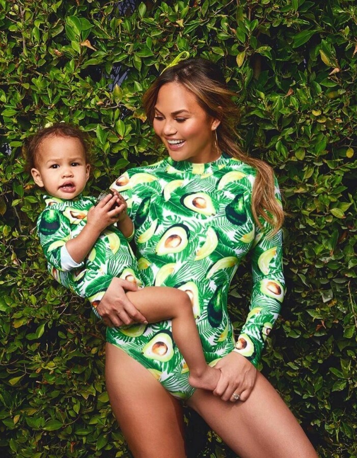 Instagram Chrissy Teigen CHRISSY TEIGEN OCH LUNA